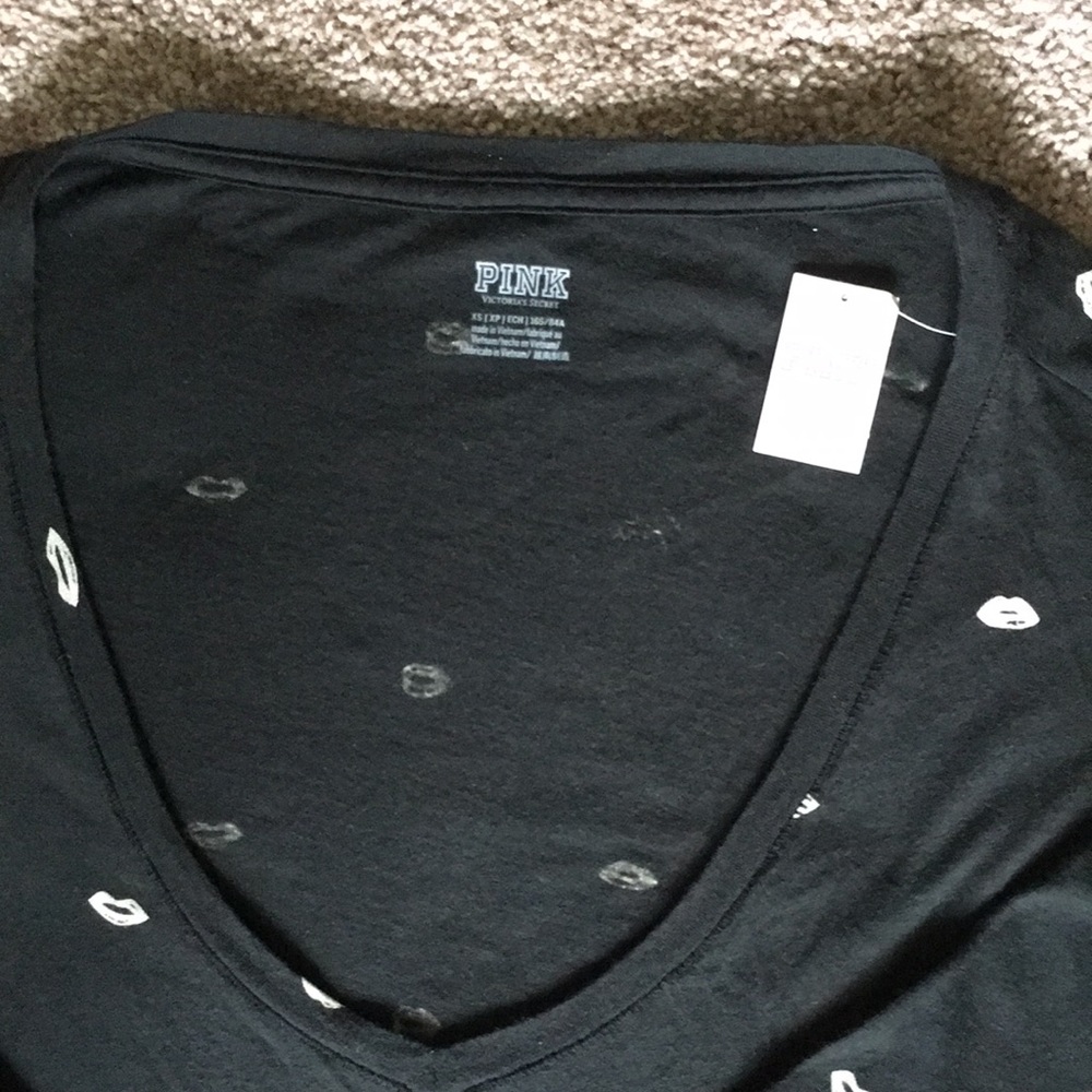 Victoria’s Secret-NWT-Logo-CropTop-Long Sleeves-V-neck-Size Extra Small - Picture 9 of 11